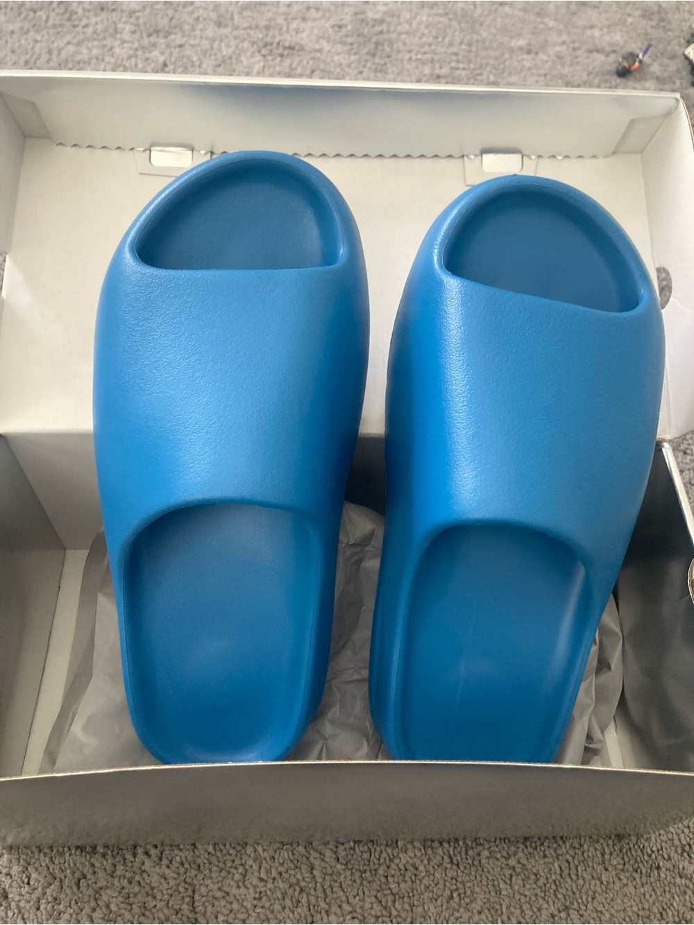 Yeezy YS-01 Blue Slide Sandals new in box size 10